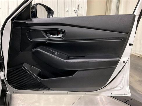 Used 2024 Honda Accord Sport image 24