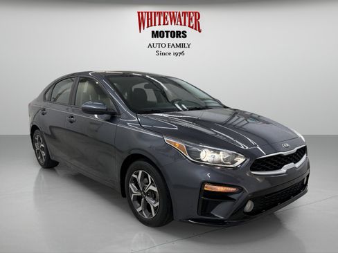 Used 2020 Kia Forte LXS FWD image 5