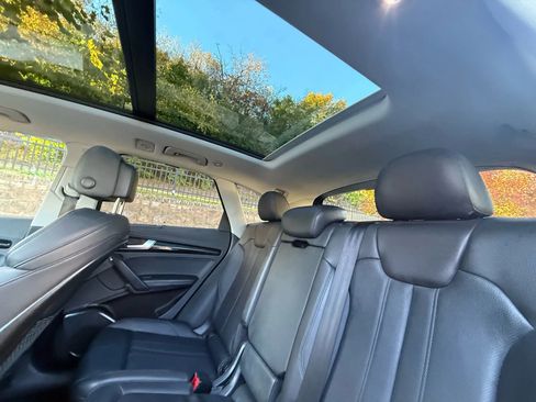 Used 2019 Audi Q5 2.0T Premium Plus image 24