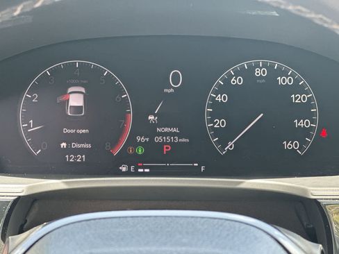 Used 2025 Honda Civic Sport image 23