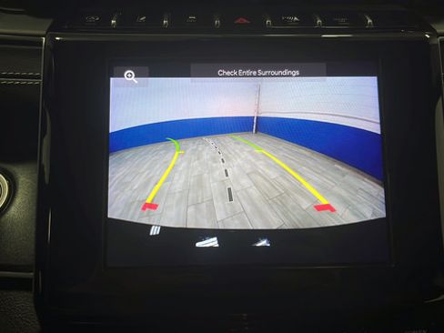 Used 2021 Jeep Grand Cherokee L Laredo w/ Luxury Tech Group I AWD/4WD image 13