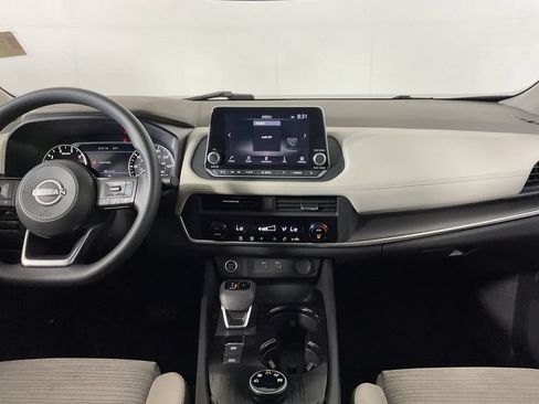Used 2023 Nissan Rogue SV AWD/4WD image 15