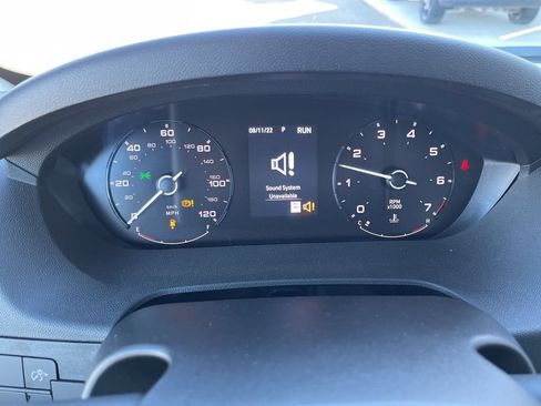 New 2025 RAM ProMaster 2500 w/ Convenience Group FWD image 12