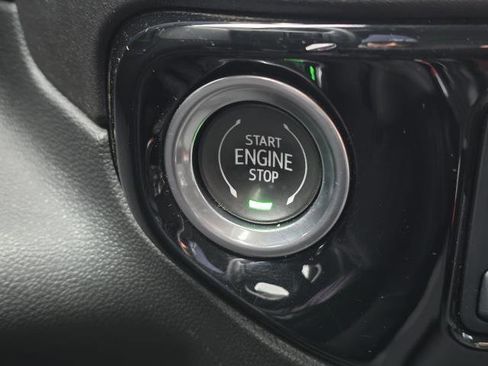 Used 2024 Chevrolet Silverado 1500 RST AWD/4WD image 20