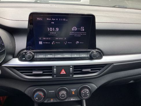 Used 2024 Kia Forte LXS image 14