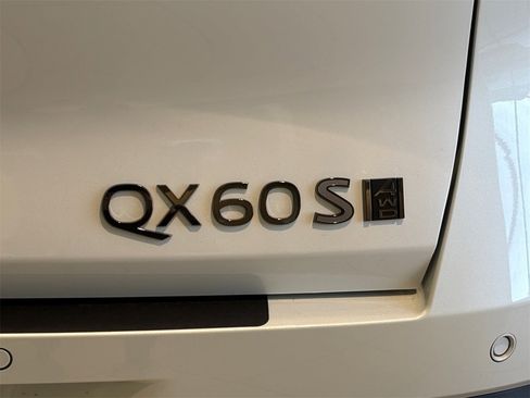 New 2026 INFINITI QX60 Sport w/ Dark Cargo Package image 9