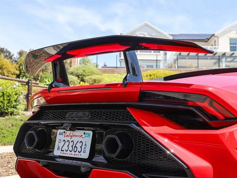 Used 2017 Lamborghini Huracan LP 580-2 image 30