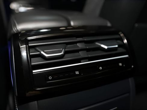 Used 2022 Audi S8 w/ S8 Executive Package AWD/4WD image 25
