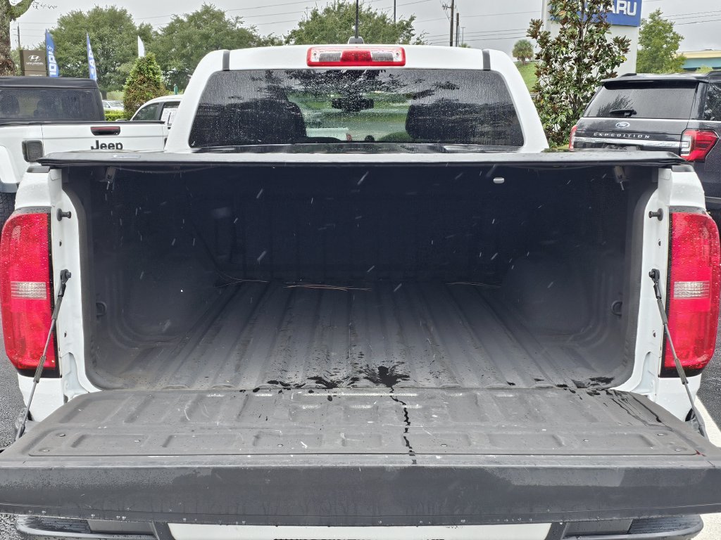Used 2022 Chevrolet Colorado LT RWD image 9