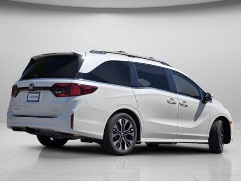 New 2026 Honda Odyssey Elite image 24