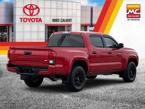 Used 2022 Toyota Tacoma SR5 w/ Technology Package RWD image 5