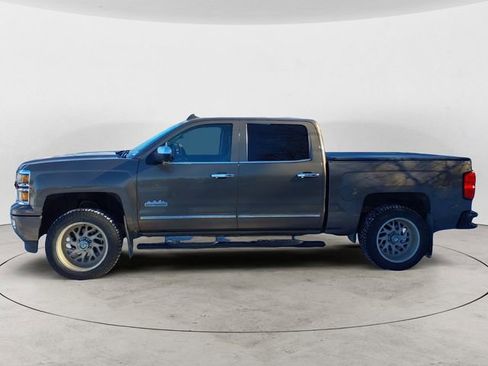Used 2015 Chevrolet Silverado 1500 High Country image 2