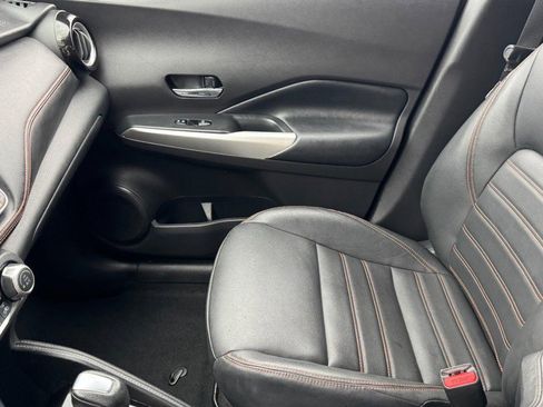 Used 2020 Nissan Kicks SR w/ SR Premium Package image 13