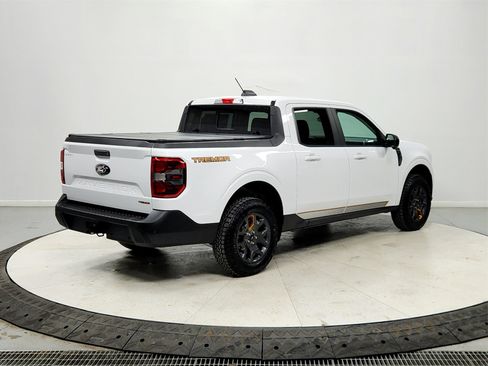 Used 2025 Ford Maverick Tremor image 7