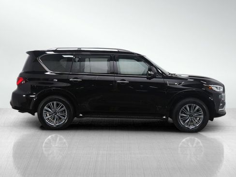 Used 2024 INFINITI QX80 Premium Select AWD/4WD image 6
