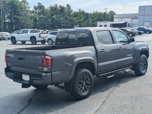 Used 2023 Toyota Tacoma SR5 w/ Technology Package AWD/4WD image 7