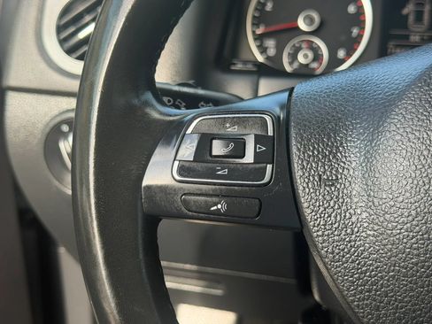 Used 2017 Volkswagen Tiguan Wolfsburg Edition FWD image 18