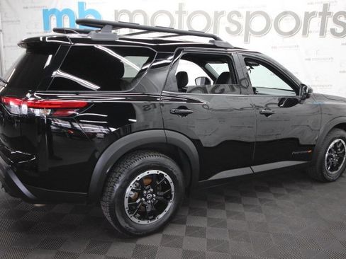 Used 2023 Nissan Pathfinder Rock Creek image 8