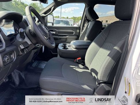 New 2026 RAM 5500 4x4 Crew Cab image 17