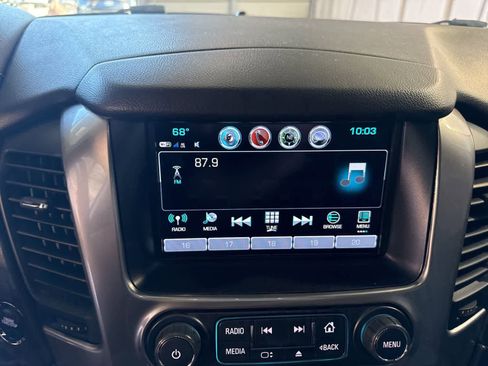 Used 2018 Chevrolet Tahoe LT w/ LT Signature Package RWD image 28