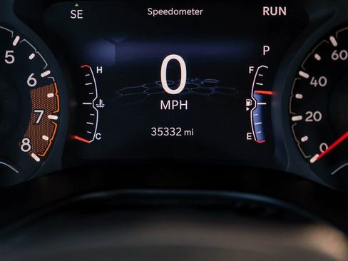 Used 2022 Jeep Compass Limited image 3