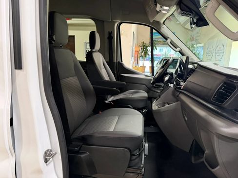 Used 2024 Ford Transit 350 XLT RWD image 34