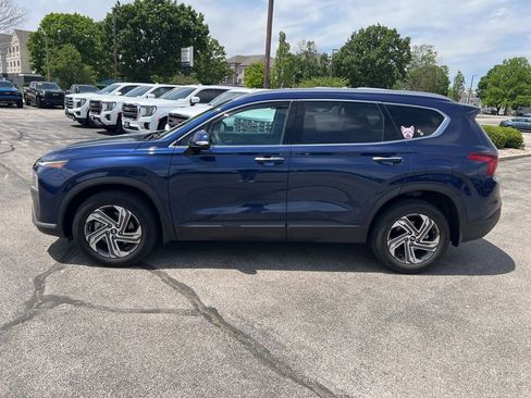Used 2023 Hyundai Santa Fe SEL FWD image 2