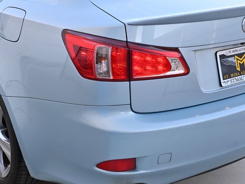 Used 2011 Lexus IS 250 w/ Premium Pkg Value Edition image 28