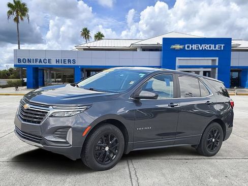 Used 2023 Chevrolet Equinox LT AWD/4WD image 2