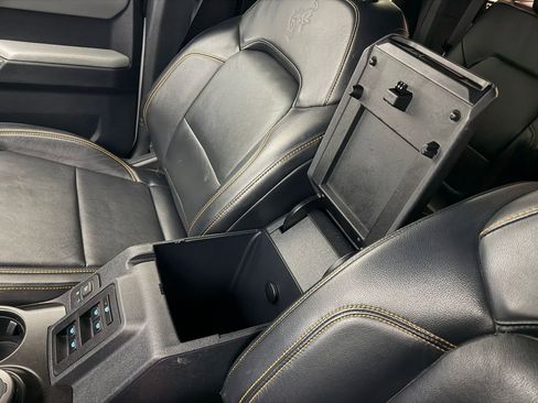 Used 2021 Ford Bronco Badlands w/ Sasquatch Package image 28