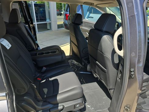New 2026 Honda Odyssey EX-L image 11
