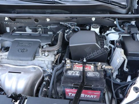 Used 2013 Toyota RAV4 Limited FWD image 40