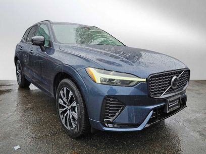 New 2025 Volvo XC60 B5 Core w/ Protection Package Premier