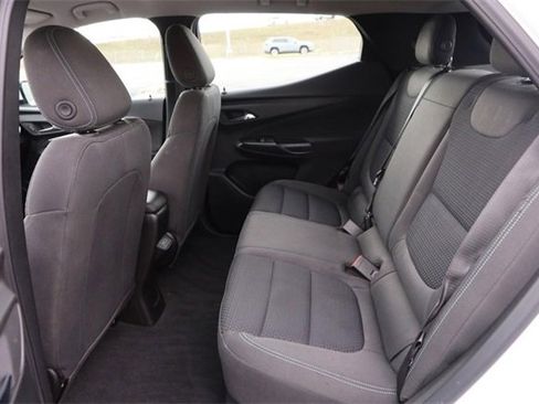 Used 2023 Chevrolet Bolt EUV LT w/ Comfort Package image 9