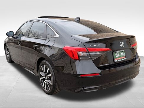Used 2023 Honda Civic EX image 9