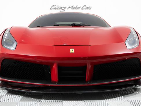 Used 2016 Ferrari 488 GTB image 9