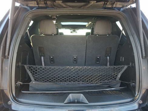 Used 2021 Chevrolet Tahoe LT image 28