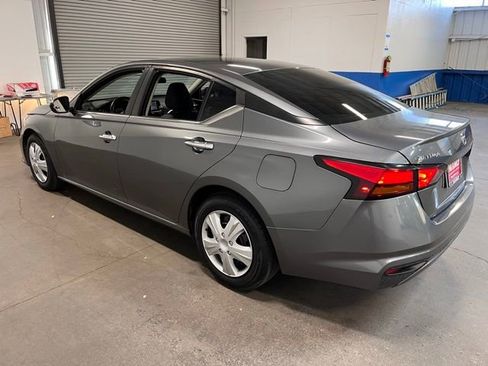 Used 2021 Nissan Altima 2.5 S image 5