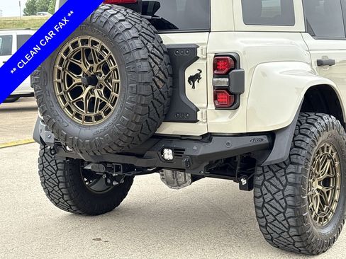 Certified 2025 Ford Bronco Raptor w/ Interior Carbon Fiber Pack AWD/4WD image 8