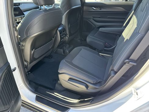 New 2025 Jeep Grand Cherokee L Laredo w/ Luxury Tech Group I image 26