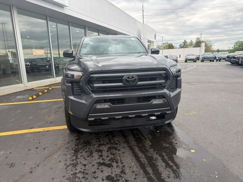 New 2026 Toyota Tacoma SR5 AWD/4WD image 8