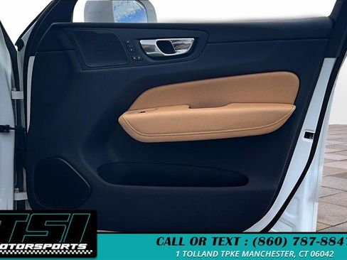 Used 2019 Volvo XC60 T5 Inscription w/ Protection Package Premier image 24