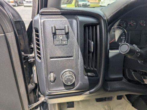 Used 2015 Chevrolet Silverado 2500 W/T w/ WT Convenience Package AWD/4WD image 15