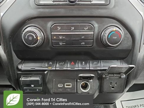 Used 2021 Chevrolet Silverado 1500 Custom AWD/4WD image 21