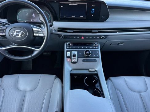 Used 2025 Hyundai Palisade SEL FWD image 15