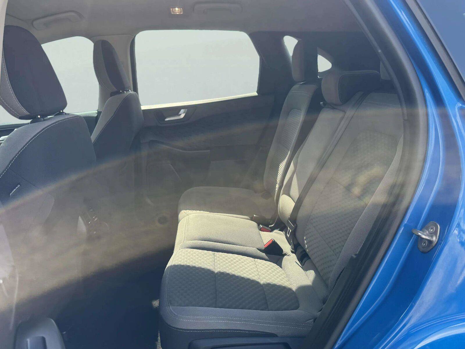 Used 2022 Ford Escape SE w/ Convenience Package FWD image 30