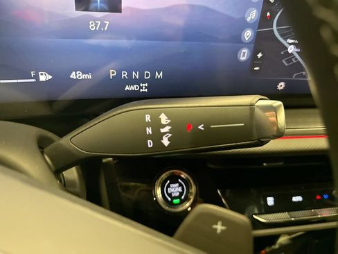 New 2026 Buick Envision Preferred AWD/4WD image 16