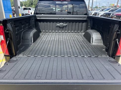 New 2026 Chevrolet Silverado 1500 LTZ w/ LTZ Premium Package AWD/4WD image 6