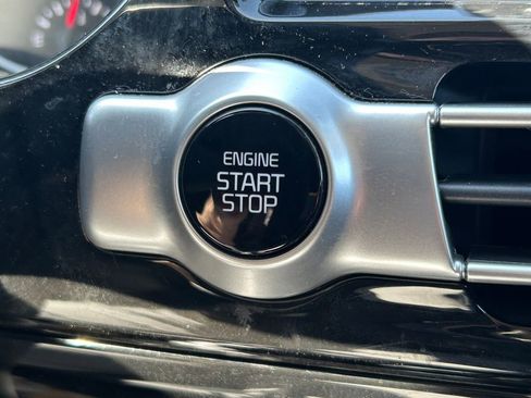 Used 2021 Kia Seltos EX image 28