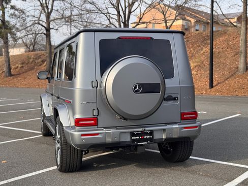 Used 2025 Mercedes-Benz G 63 AMG 4MATIC image 9